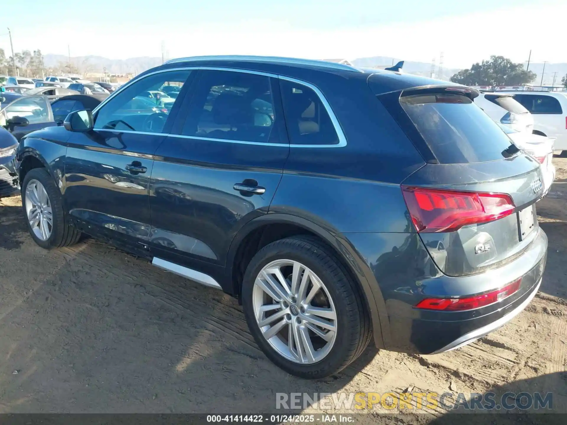 3 Photograph of a damaged car WA1BNAFY6K2102711 AUDI Q5 2019