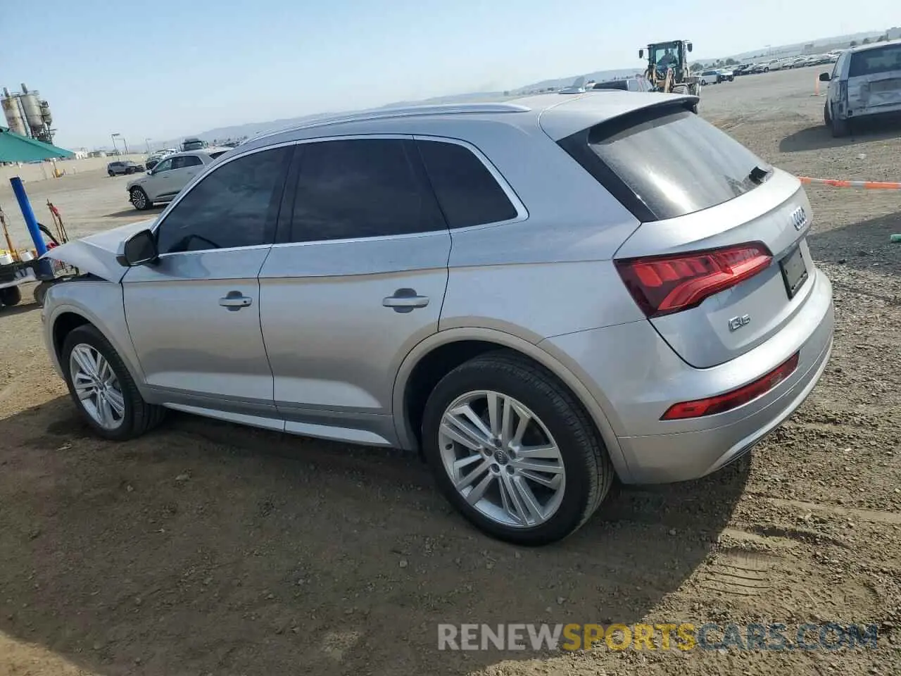 2 Photograph of a damaged car WA1BNAFY6K2111330 AUDI Q5 2019