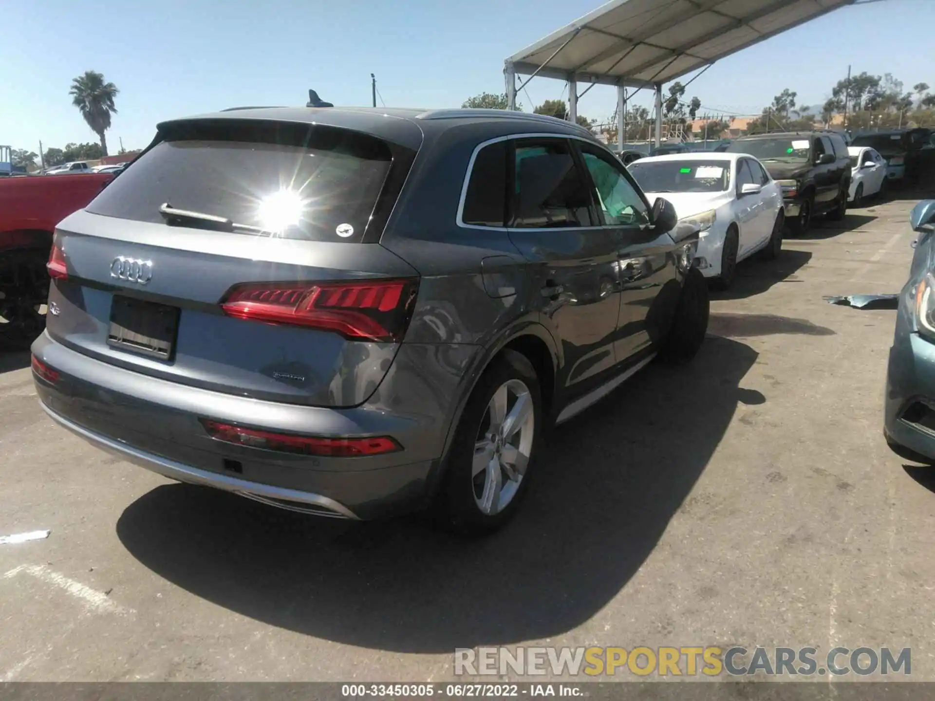 4 Photograph of a damaged car WA1BNAFY6K2117662 AUDI Q5 2019