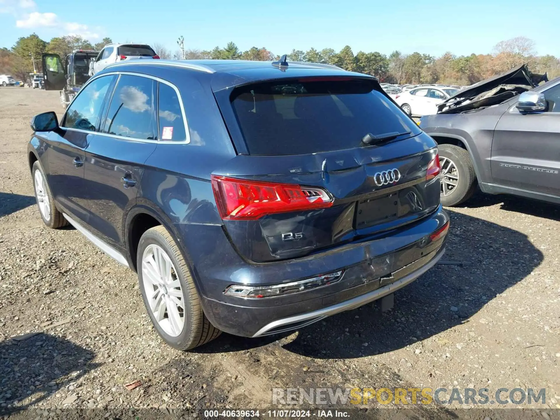 3 Photograph of a damaged car WA1BNAFY6K2130492 AUDI Q5 2019