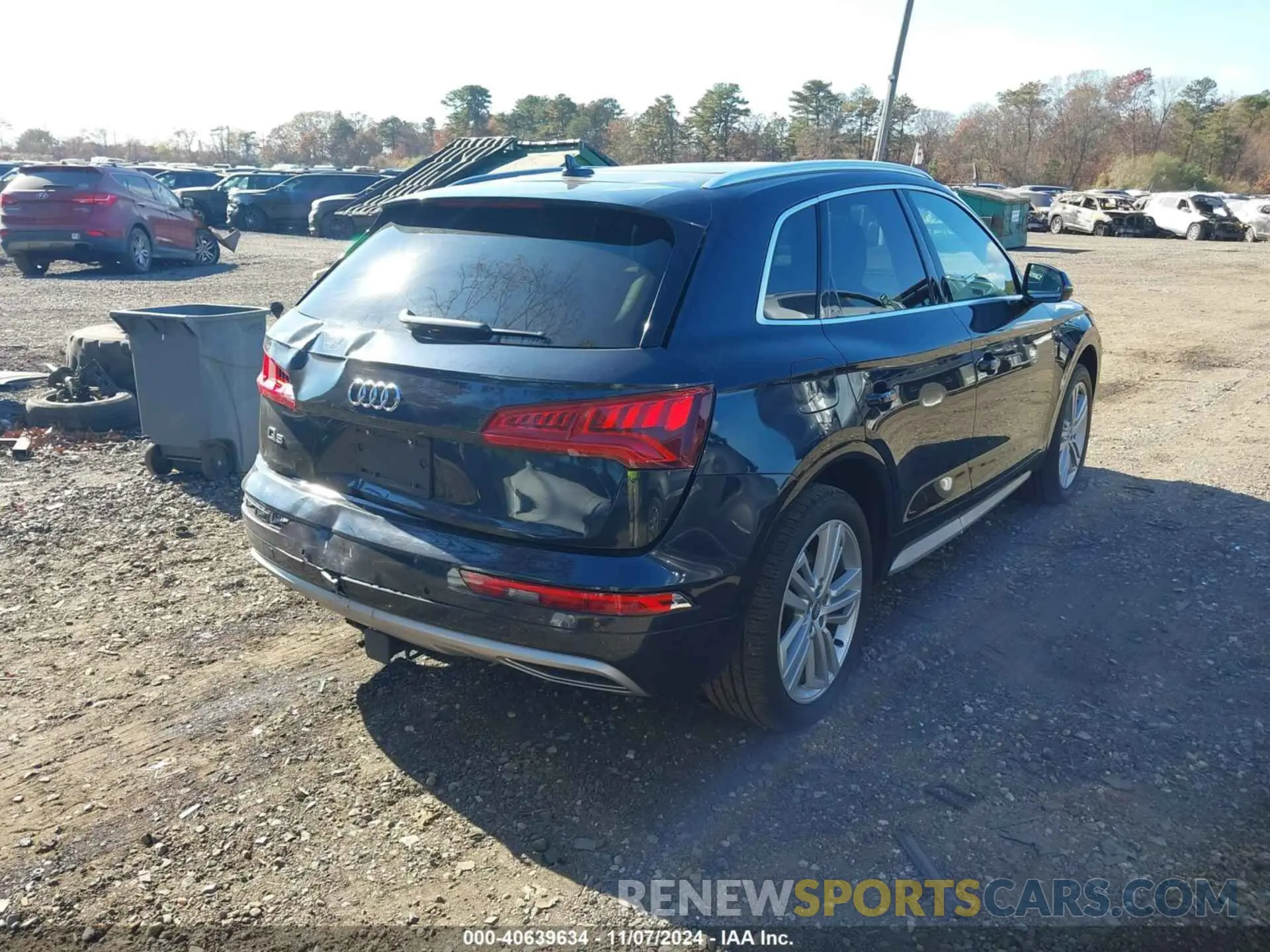 4 Photograph of a damaged car WA1BNAFY6K2130492 AUDI Q5 2019