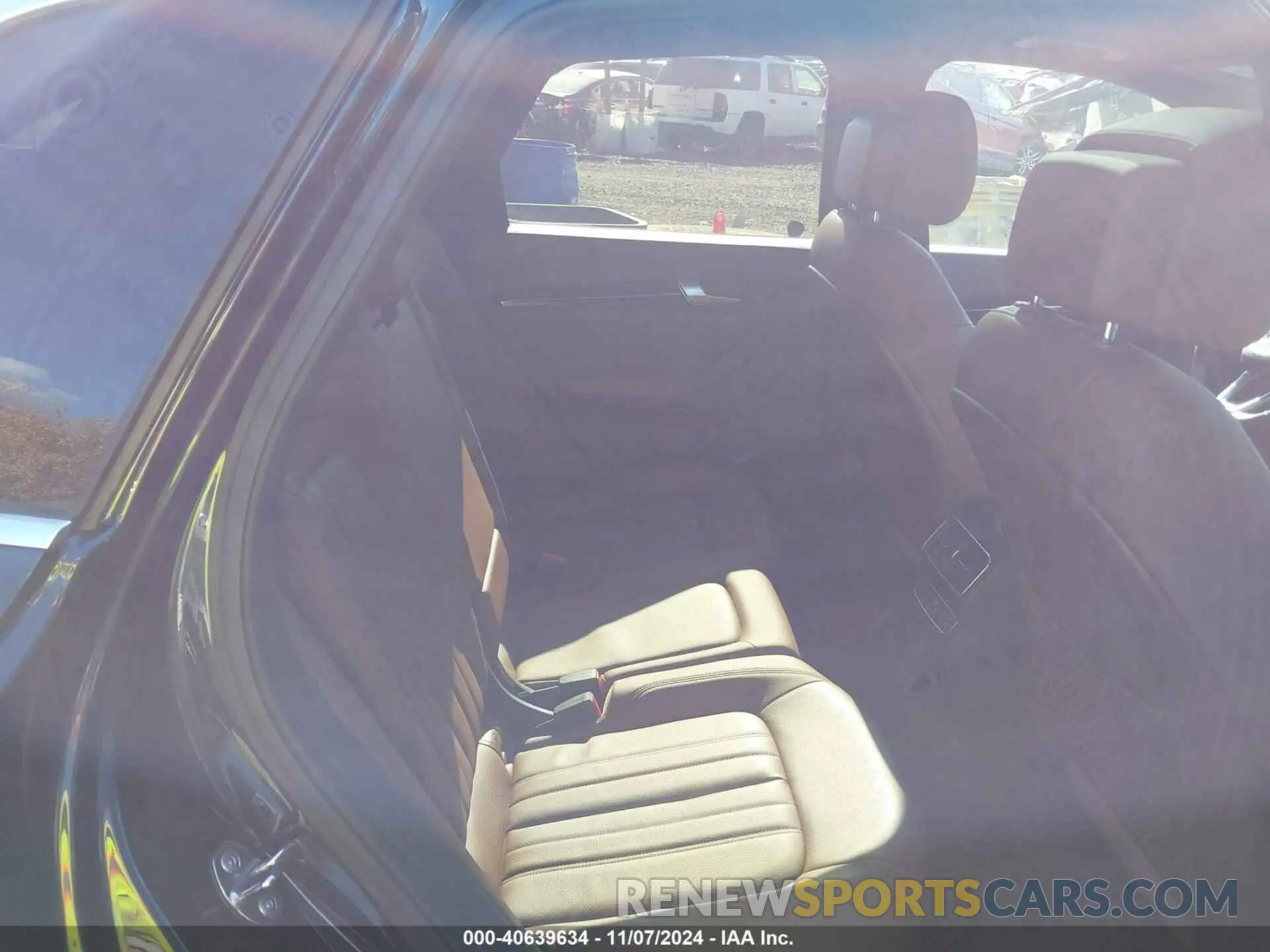 8 Photograph of a damaged car WA1BNAFY6K2130492 AUDI Q5 2019