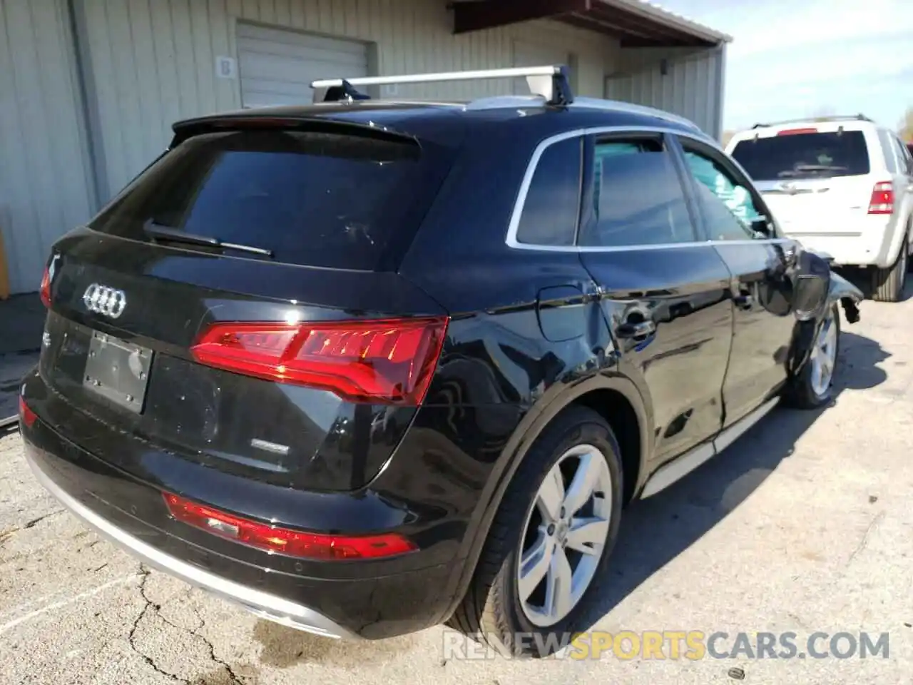 4 Photograph of a damaged car WA1BNAFY6K2134932 AUDI Q5 2019