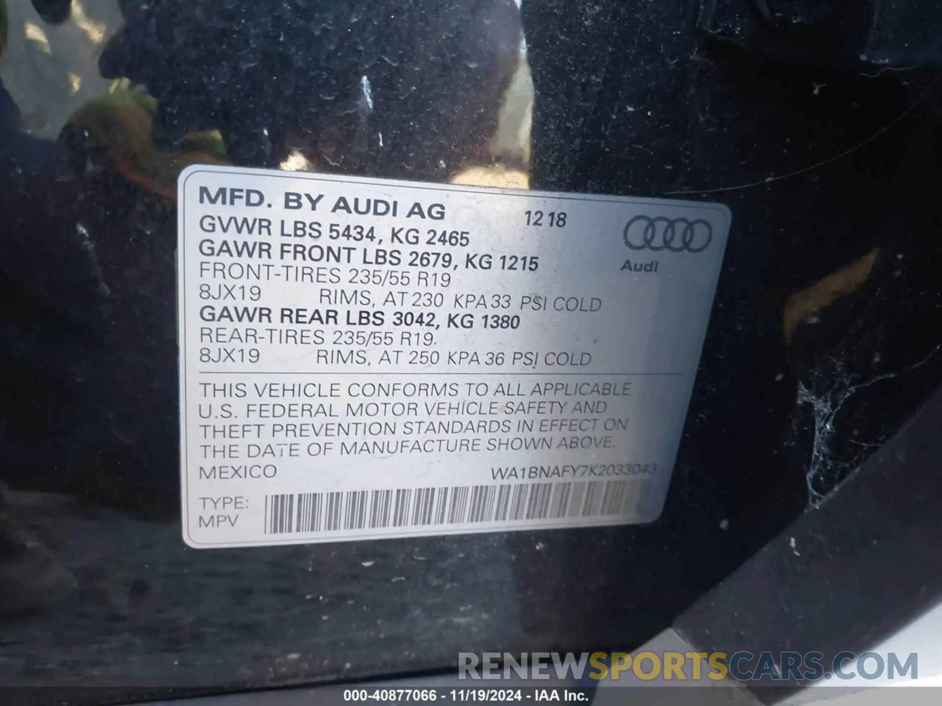9 Photograph of a damaged car WA1BNAFY7K2033043 AUDI Q5 2019