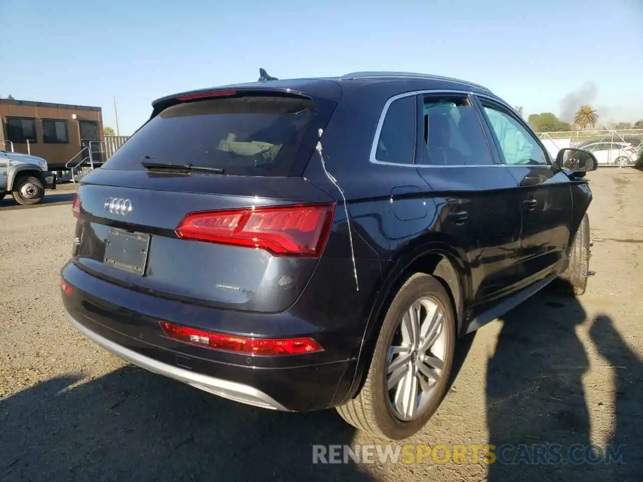 4 Photograph of a damaged car WA1BNAFY7K2038193 AUDI Q5 2019