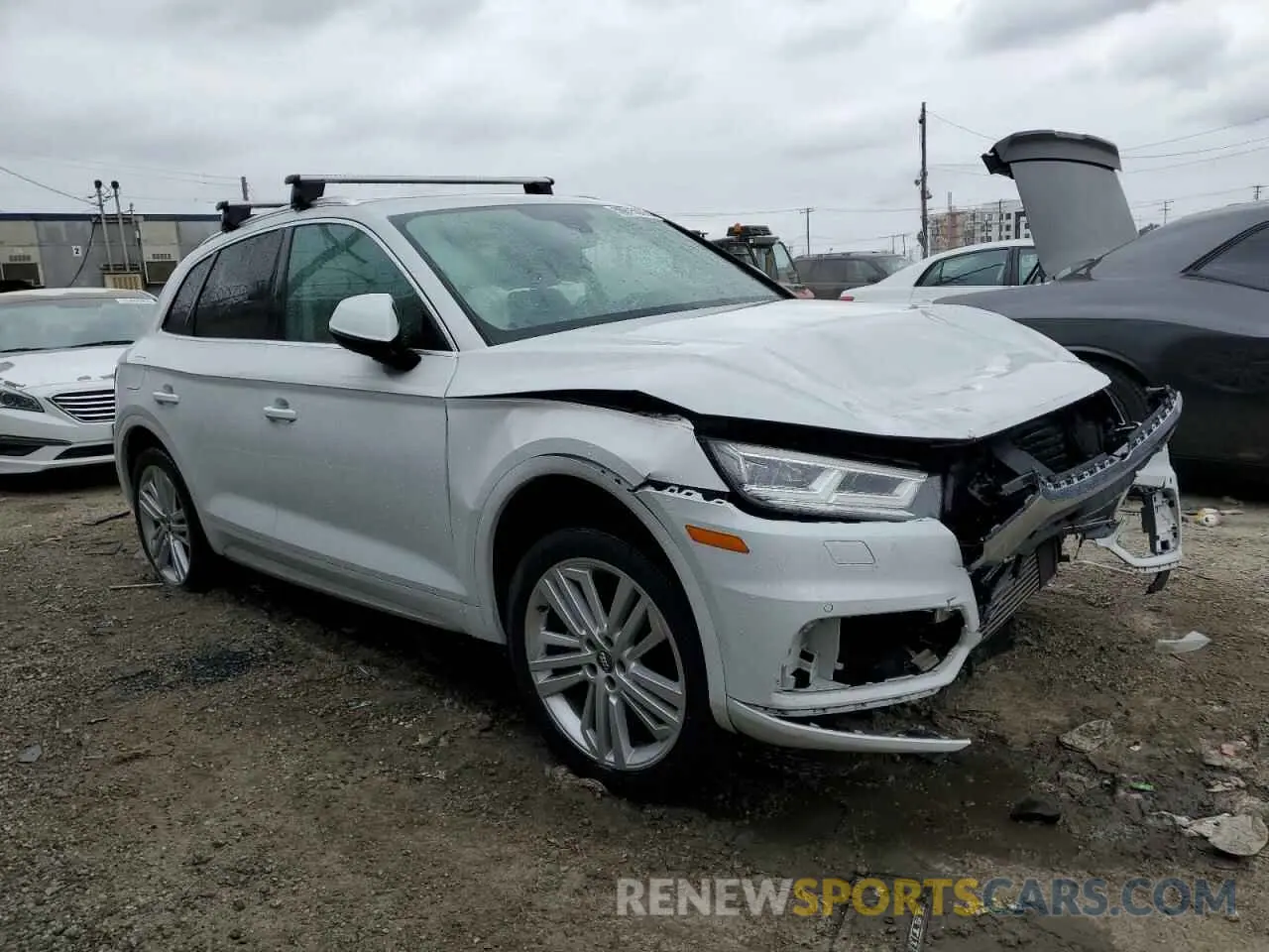 4 Photograph of a damaged car WA1BNAFY7K2040929 AUDI Q5 2019