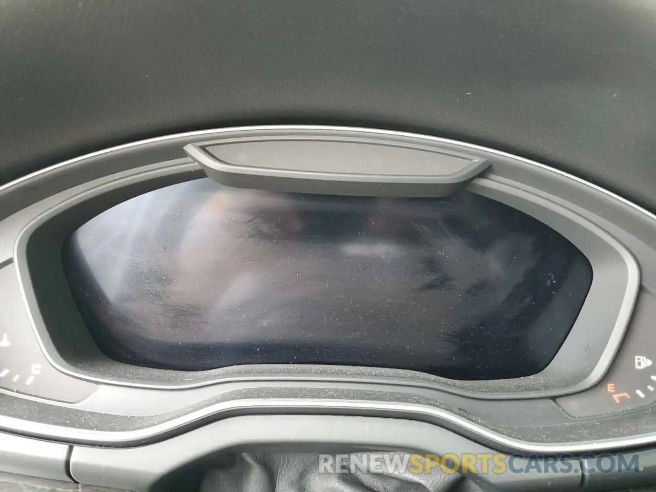 9 Photograph of a damaged car WA1BNAFY7K2040929 AUDI Q5 2019