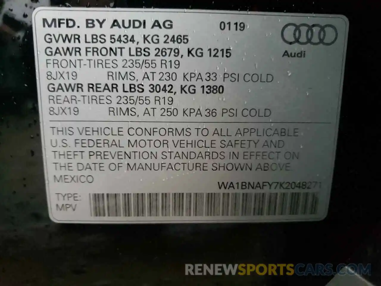 13 Photograph of a damaged car WA1BNAFY7K2048271 AUDI Q5 2019