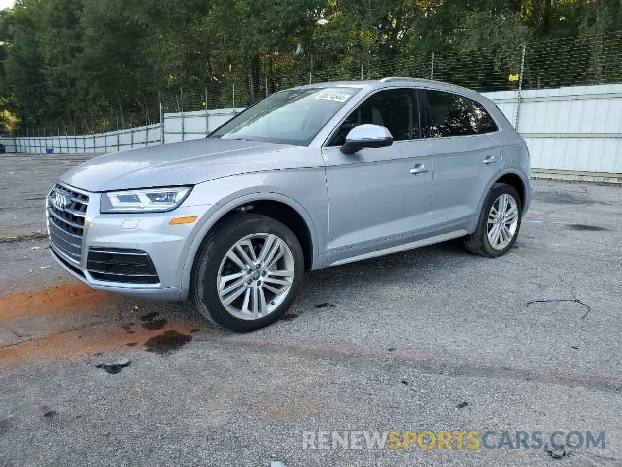 1 Photograph of a damaged car WA1BNAFY7K2052546 AUDI Q5 2019