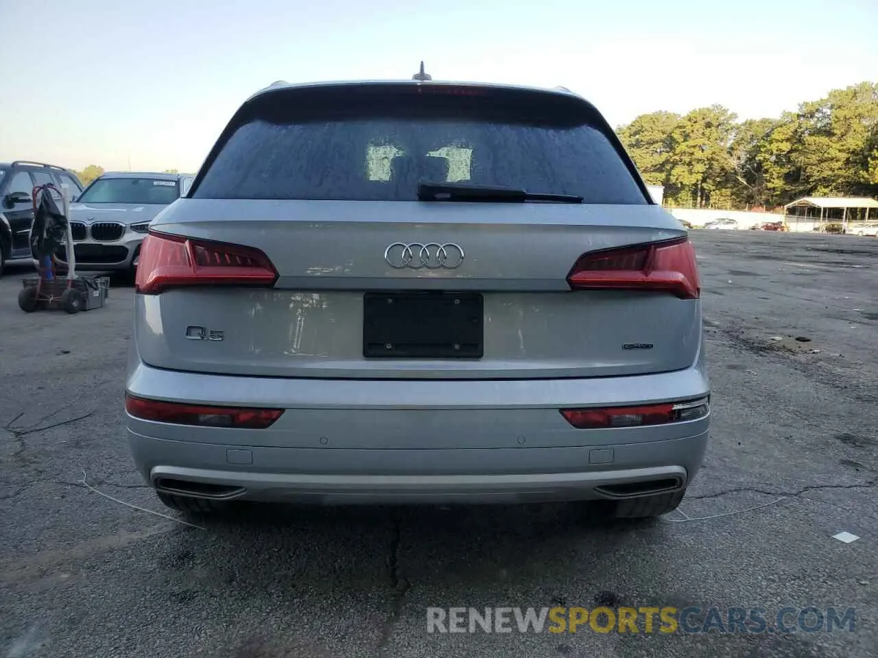 6 Photograph of a damaged car WA1BNAFY7K2052546 AUDI Q5 2019