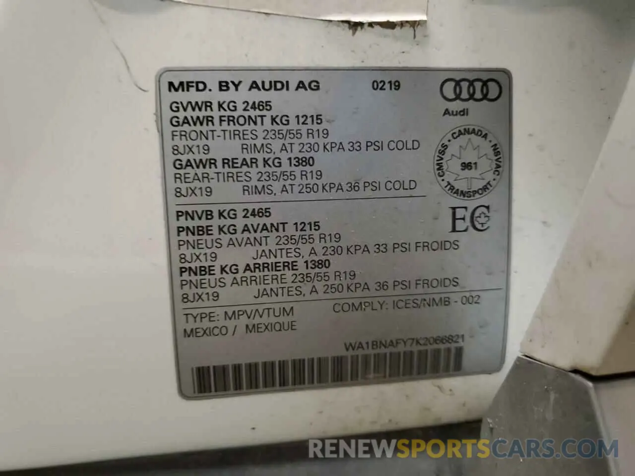 13 Photograph of a damaged car WA1BNAFY7K2066821 AUDI Q5 2019
