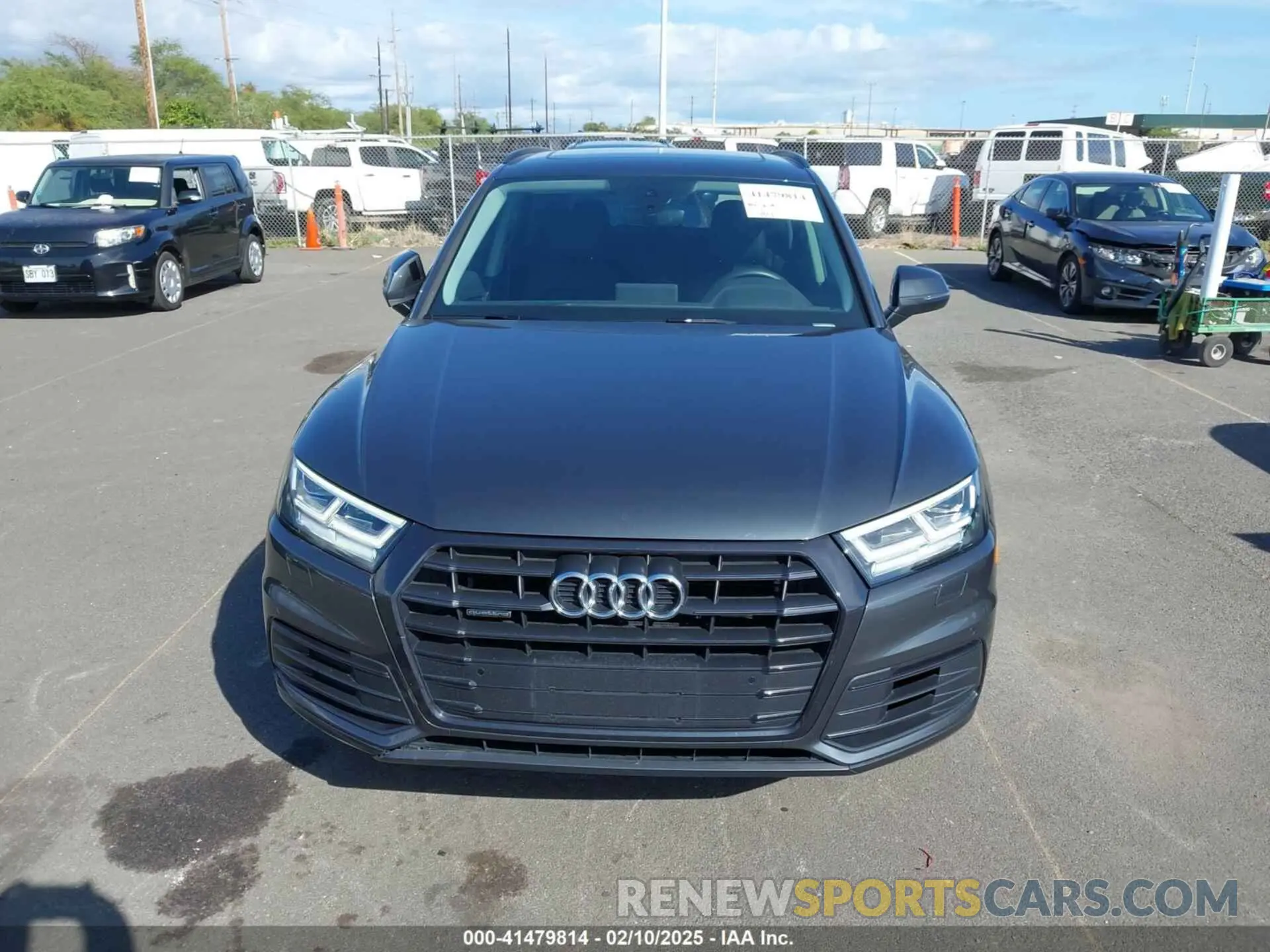 12 Photograph of a damaged car WA1BNAFY7K2067970 AUDI Q5 2019