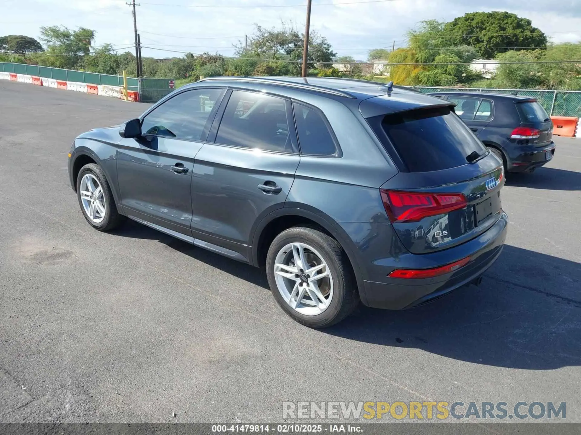 3 Photograph of a damaged car WA1BNAFY7K2067970 AUDI Q5 2019