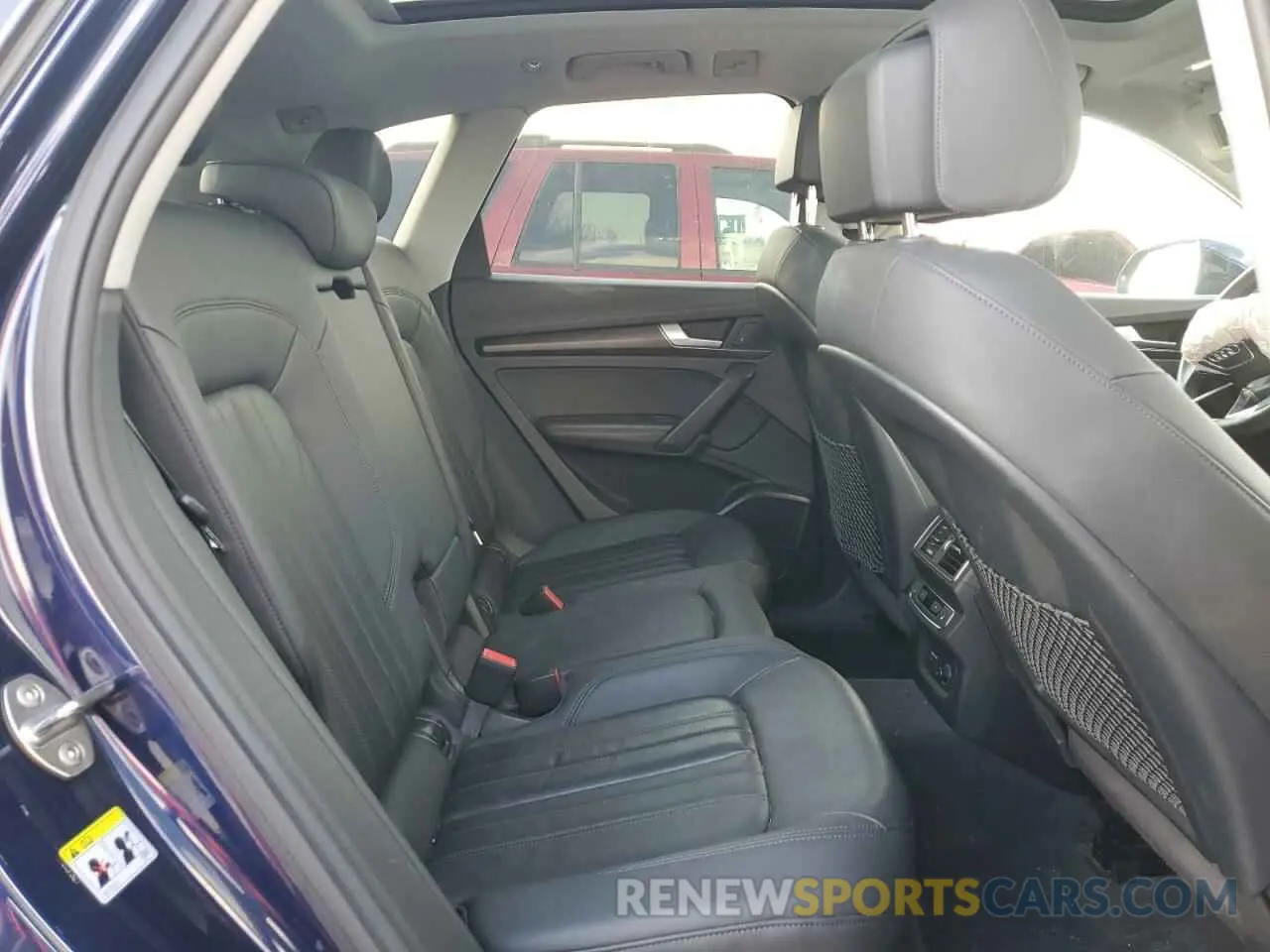 11 Photograph of a damaged car WA1BNAFY7K2073722 AUDI Q5 2019