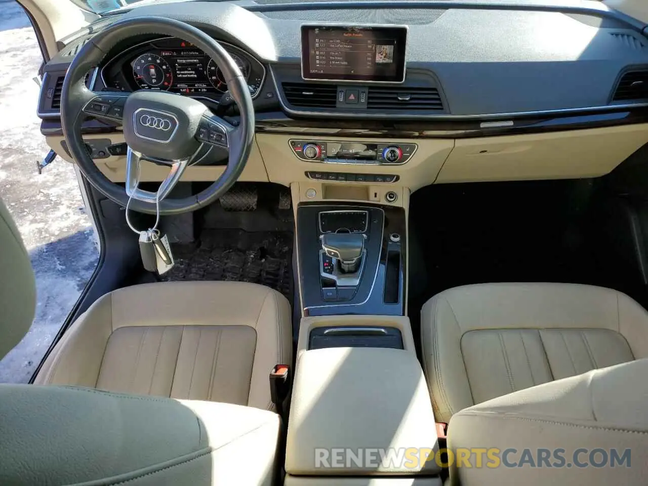 8 Photograph of a damaged car WA1BNAFY7K2074191 AUDI Q5 2019