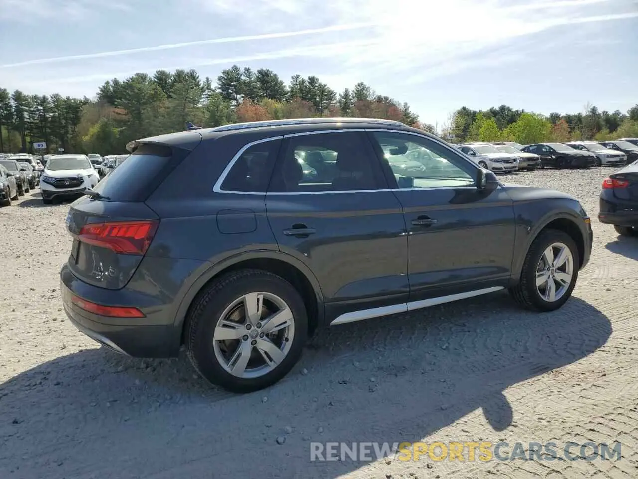 3 Photograph of a damaged car WA1BNAFY7K2084462 AUDI Q5 2019