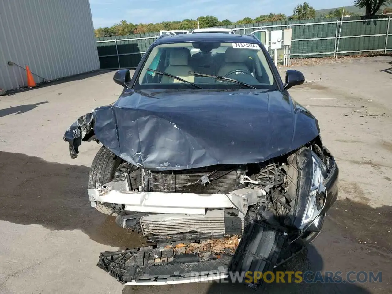 5 Photograph of a damaged car WA1BNAFY7K2085997 AUDI Q5 2019