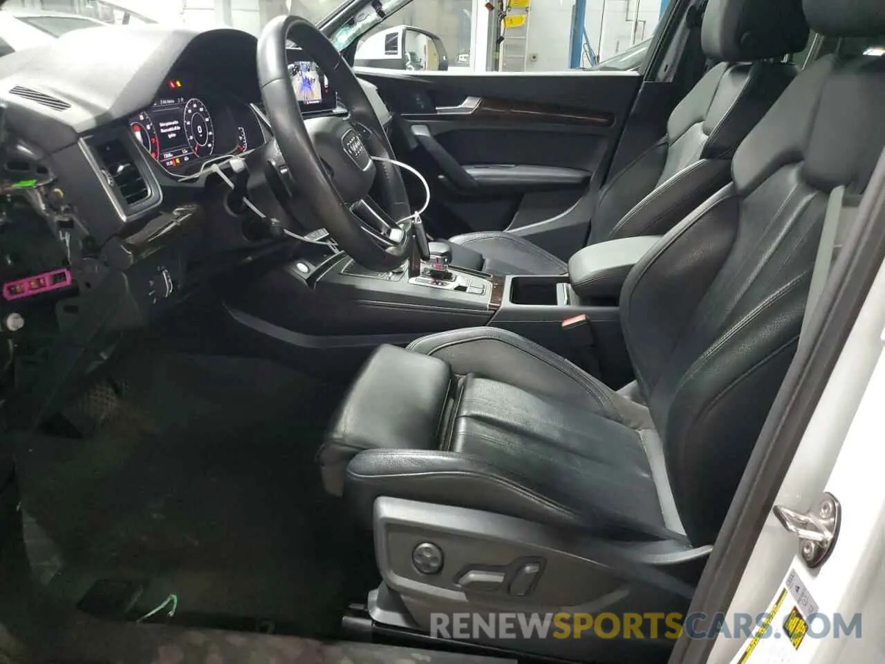 7 Photograph of a damaged car WA1BNAFY8K2045167 AUDI Q5 2019