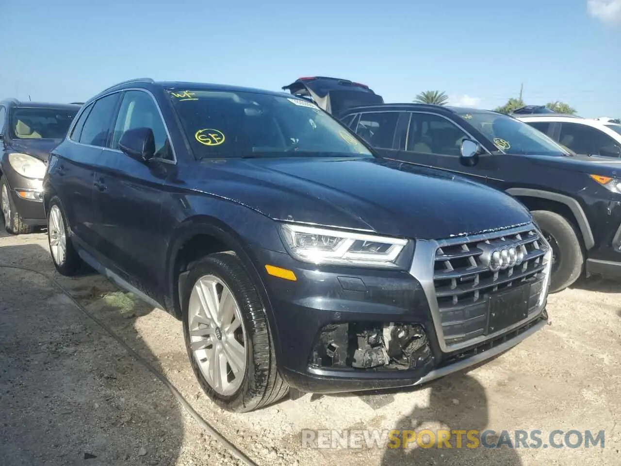 4 Photograph of a damaged car WA1BNAFY8K2052300 AUDI Q5 2019