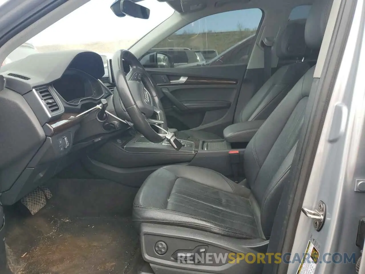 7 Photograph of a damaged car WA1BNAFY8K2054256 AUDI Q5 2019