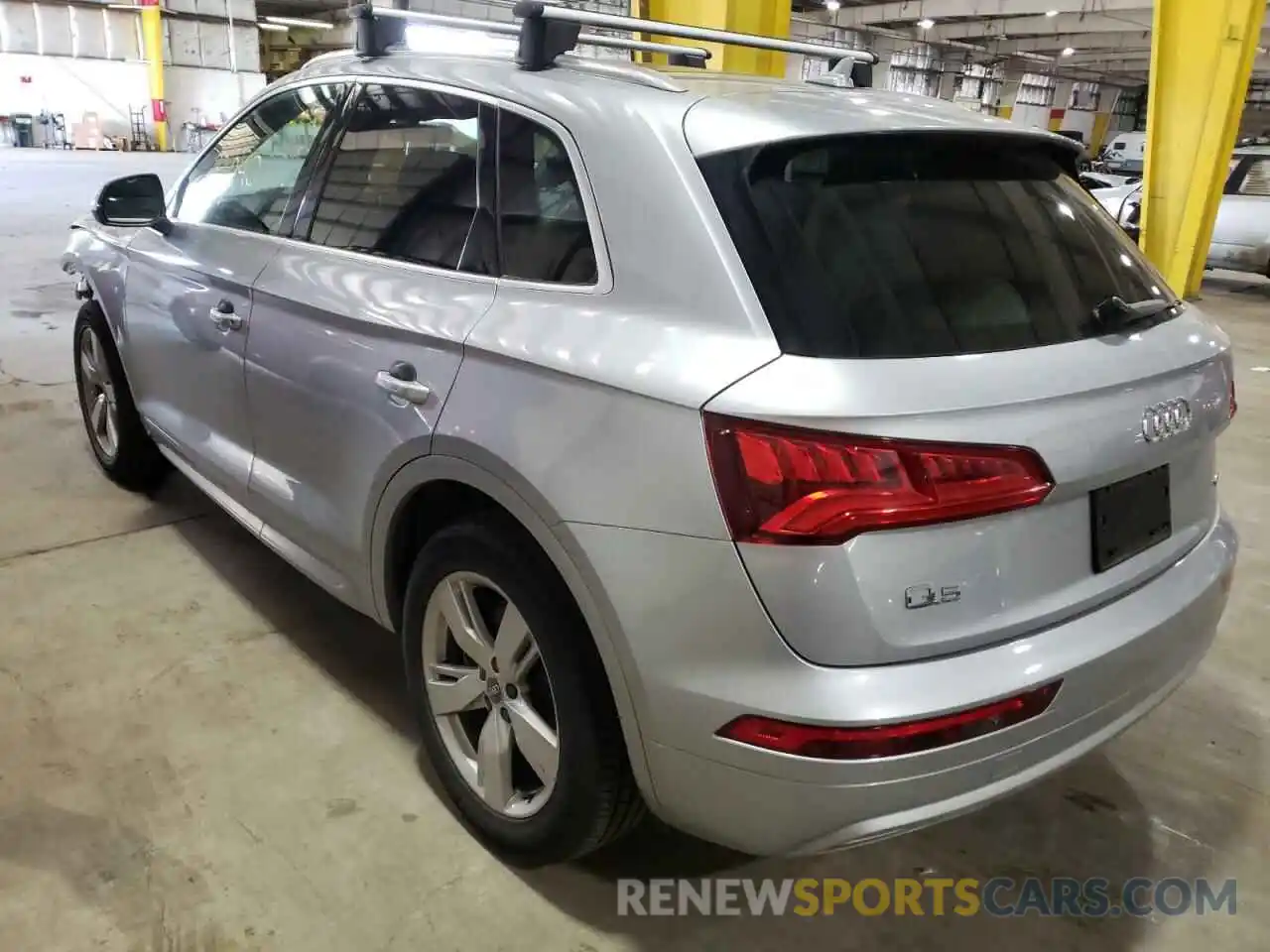 3 Photograph of a damaged car WA1BNAFY8K2054600 AUDI Q5 2019