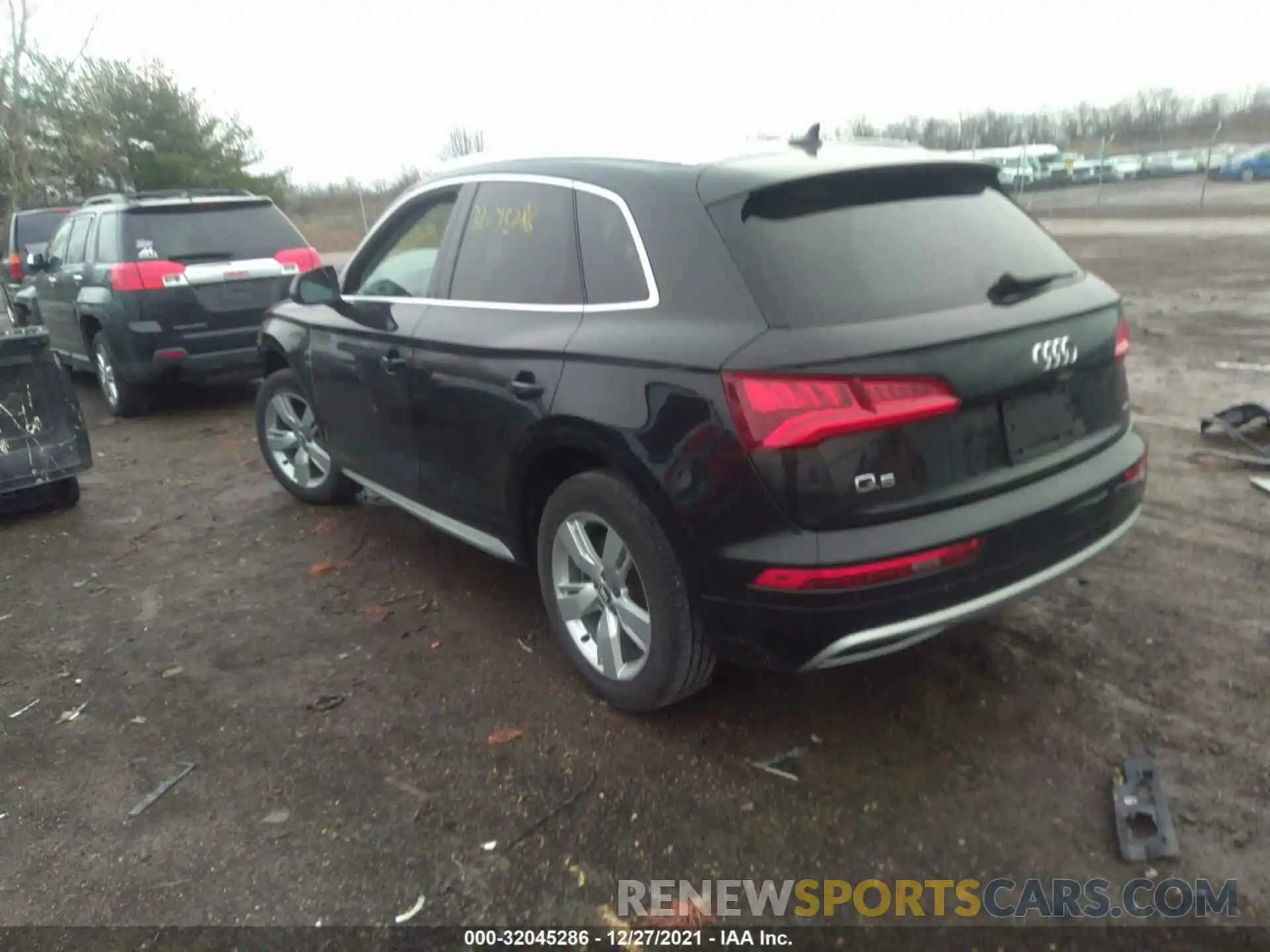 3 Photograph of a damaged car WA1BNAFY8K2058288 AUDI Q5 2019