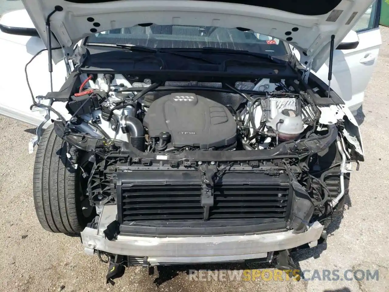 7 Photograph of a damaged car WA1BNAFY8K2066102 AUDI Q5 2019