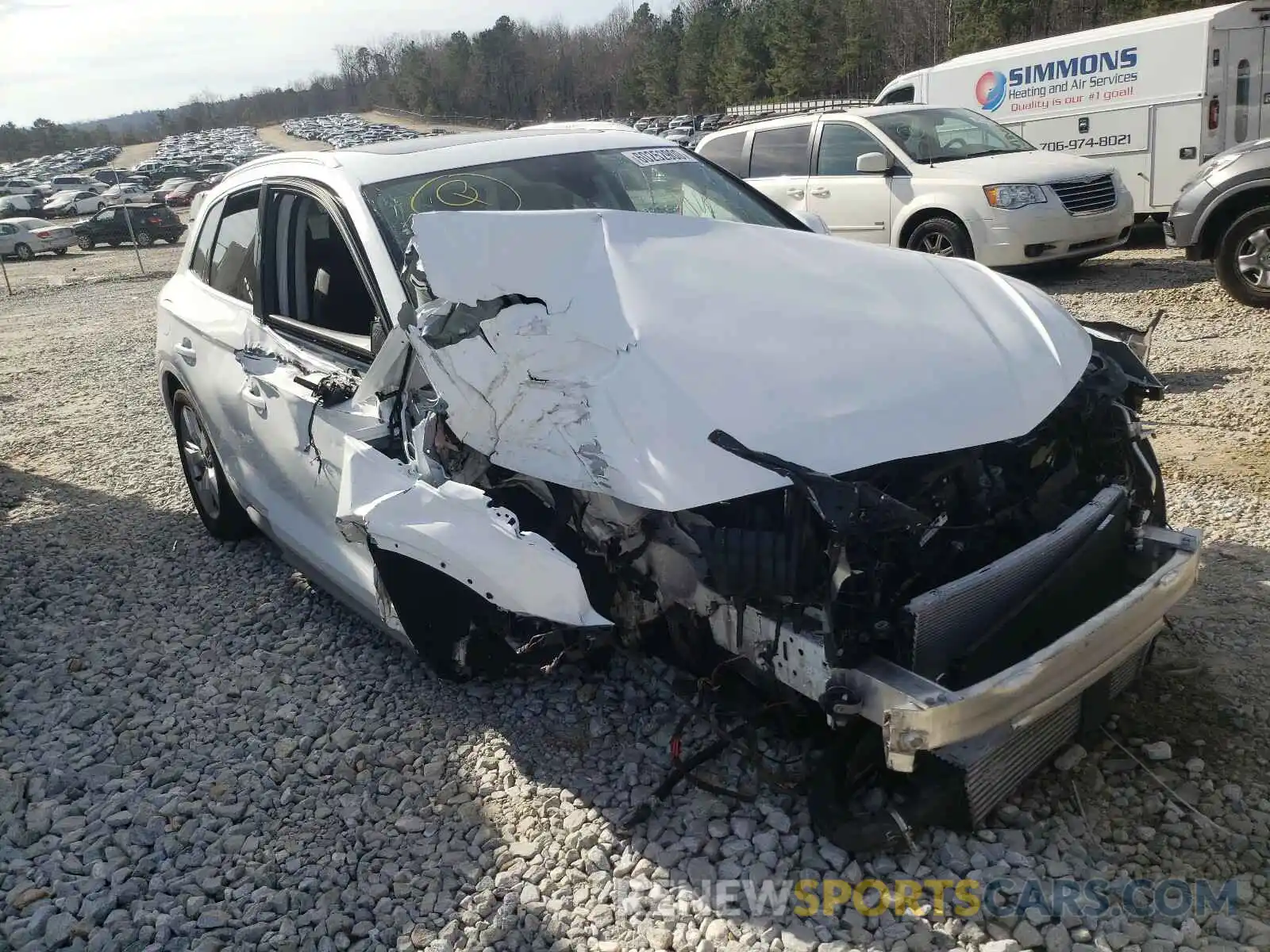 1 Photograph of a damaged car WA1BNAFY8K2081067 AUDI Q5 2019