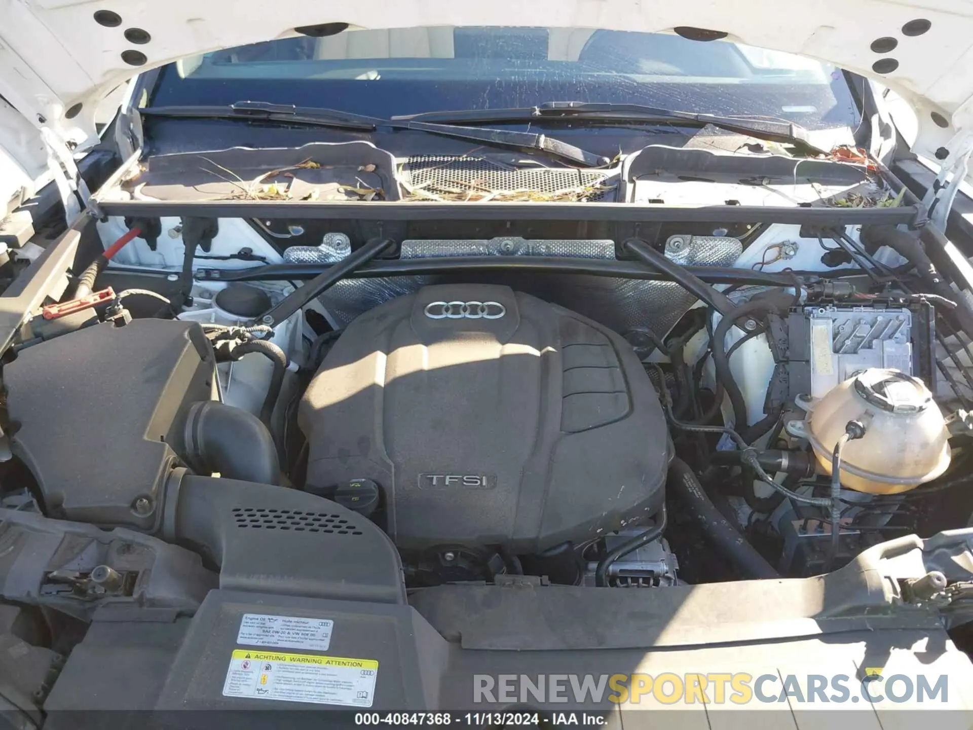 10 Photograph of a damaged car WA1BNAFY8K2101690 AUDI Q5 2019