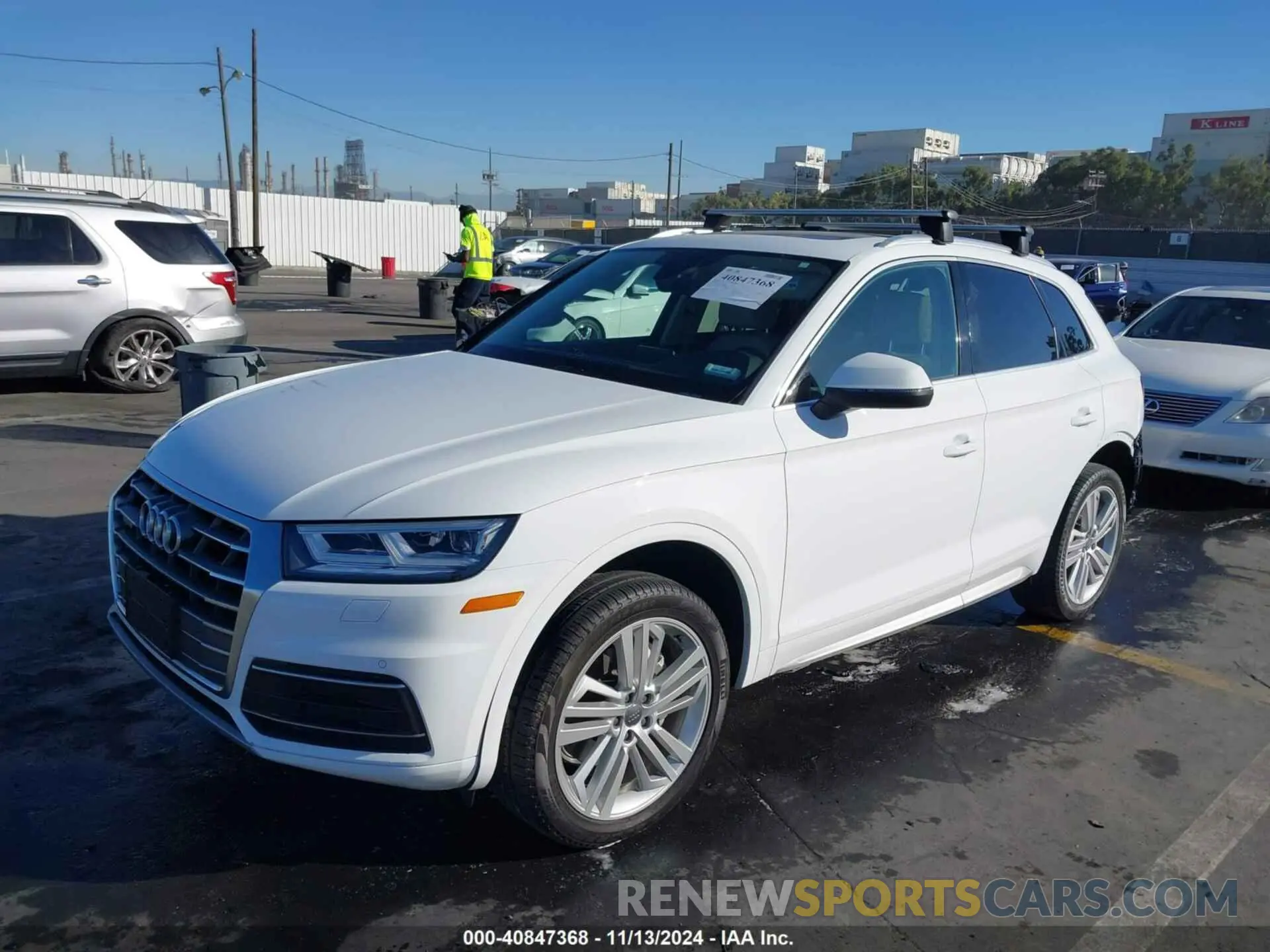 2 Photograph of a damaged car WA1BNAFY8K2101690 AUDI Q5 2019