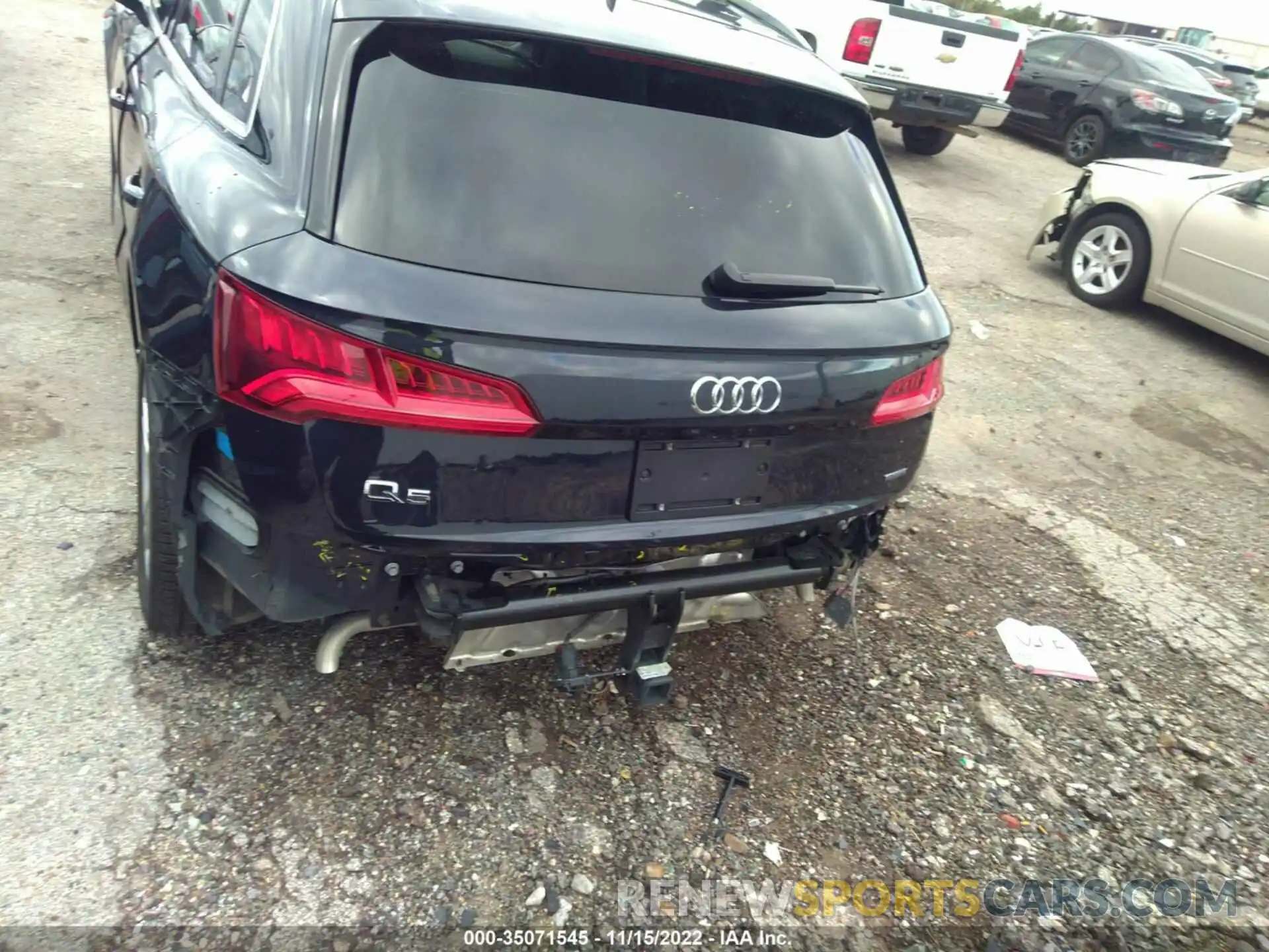 6 Photograph of a damaged car WA1BNAFY8K2104685 AUDI Q5 2019