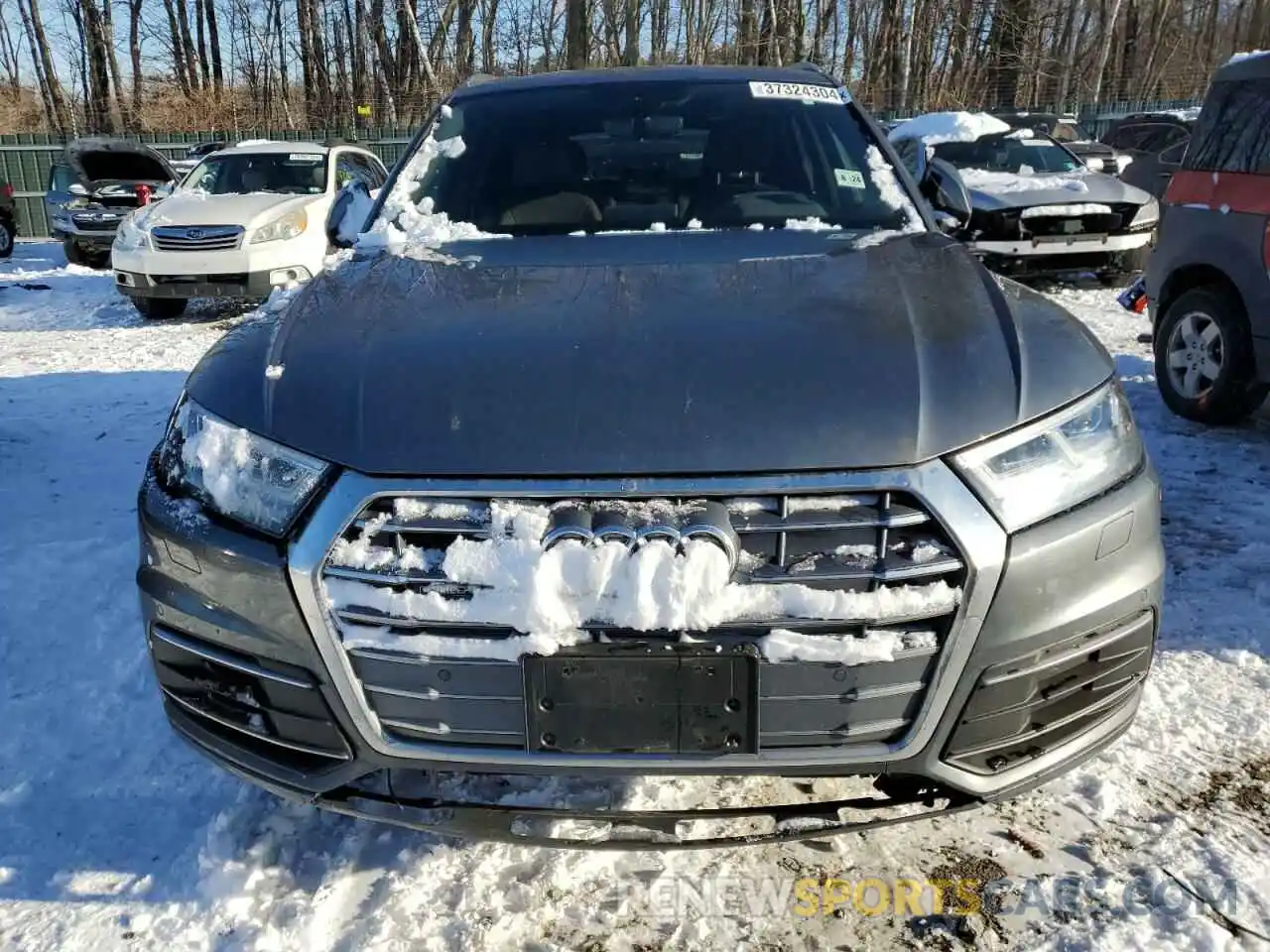 5 Photograph of a damaged car WA1BNAFY8K2125438 AUDI Q5 2019