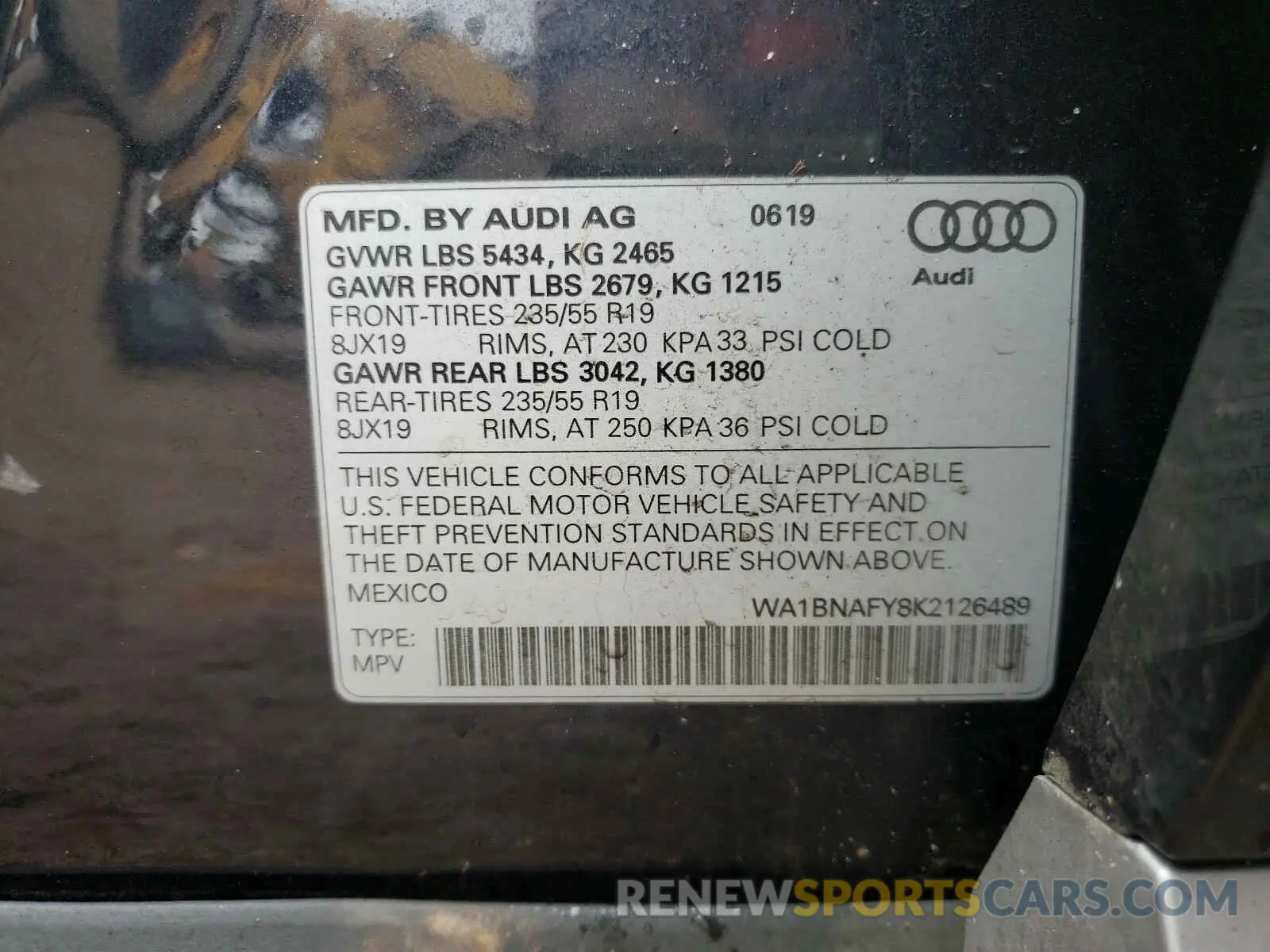 10 Photograph of a damaged car WA1BNAFY8K2126489 AUDI Q5 2019