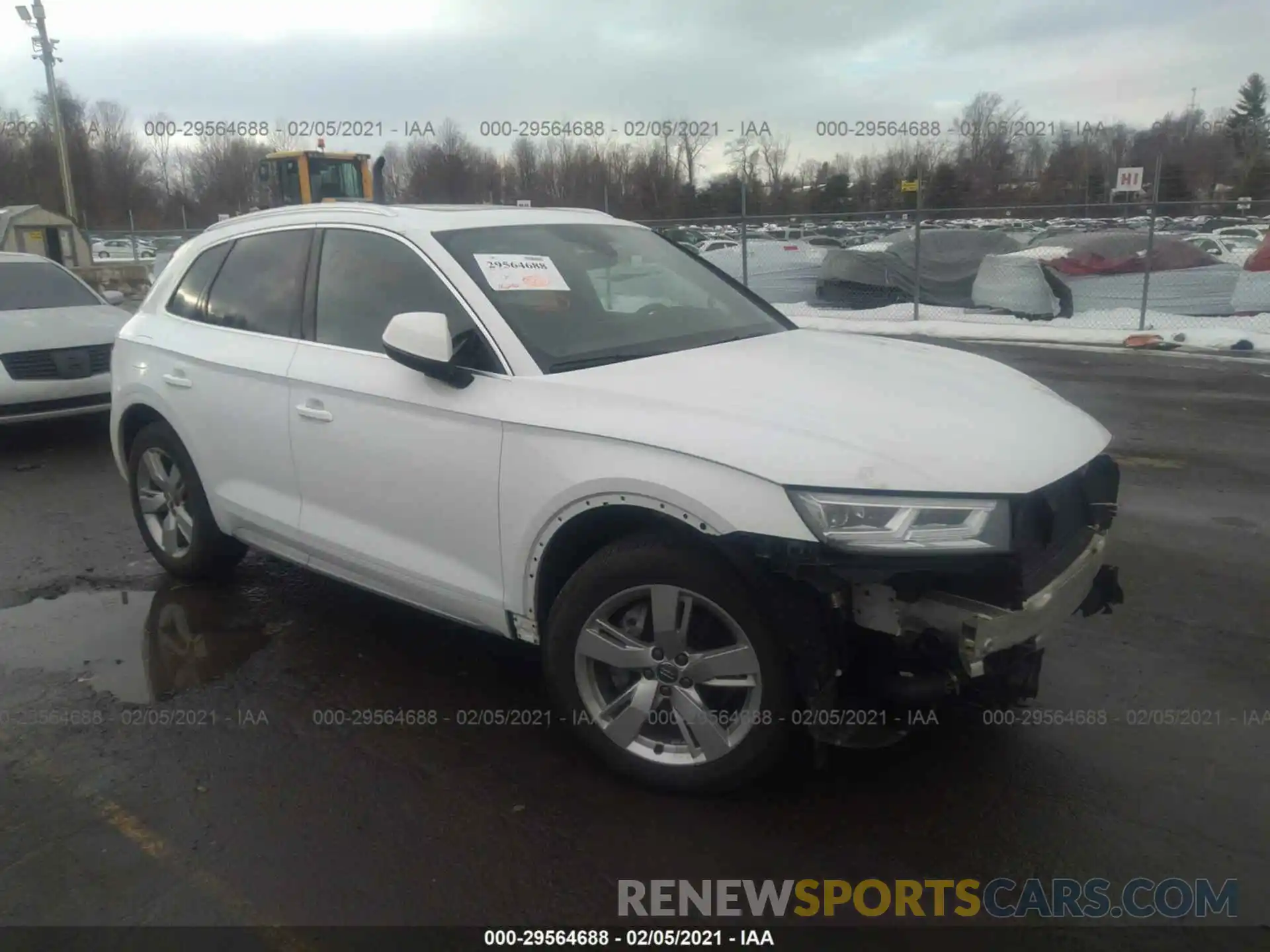 1 Photograph of a damaged car WA1BNAFY8K2141610 AUDI Q5 2019