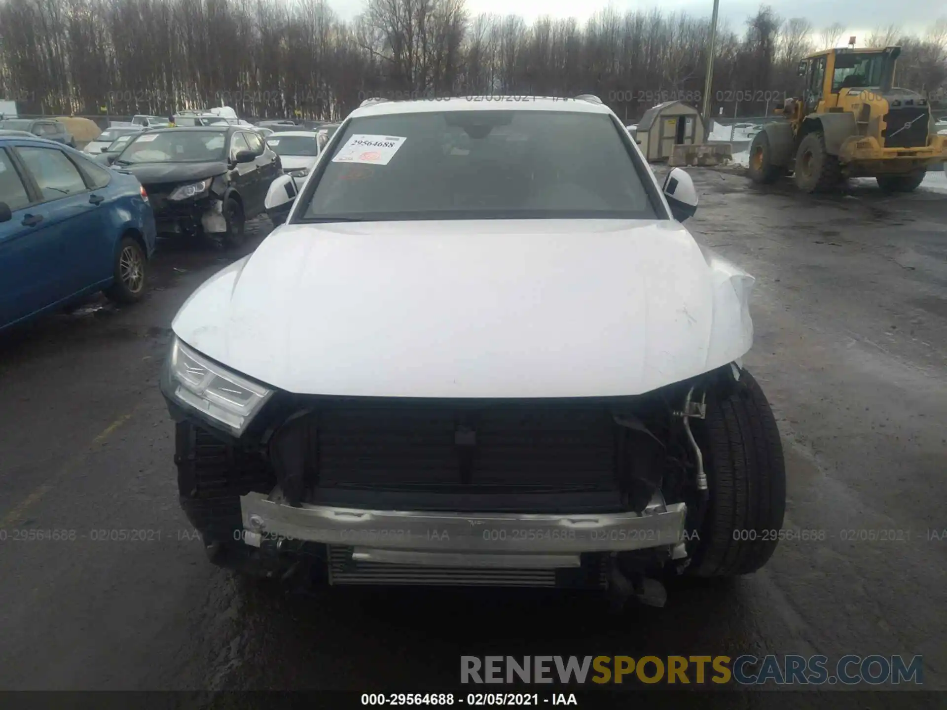 6 Photograph of a damaged car WA1BNAFY8K2141610 AUDI Q5 2019