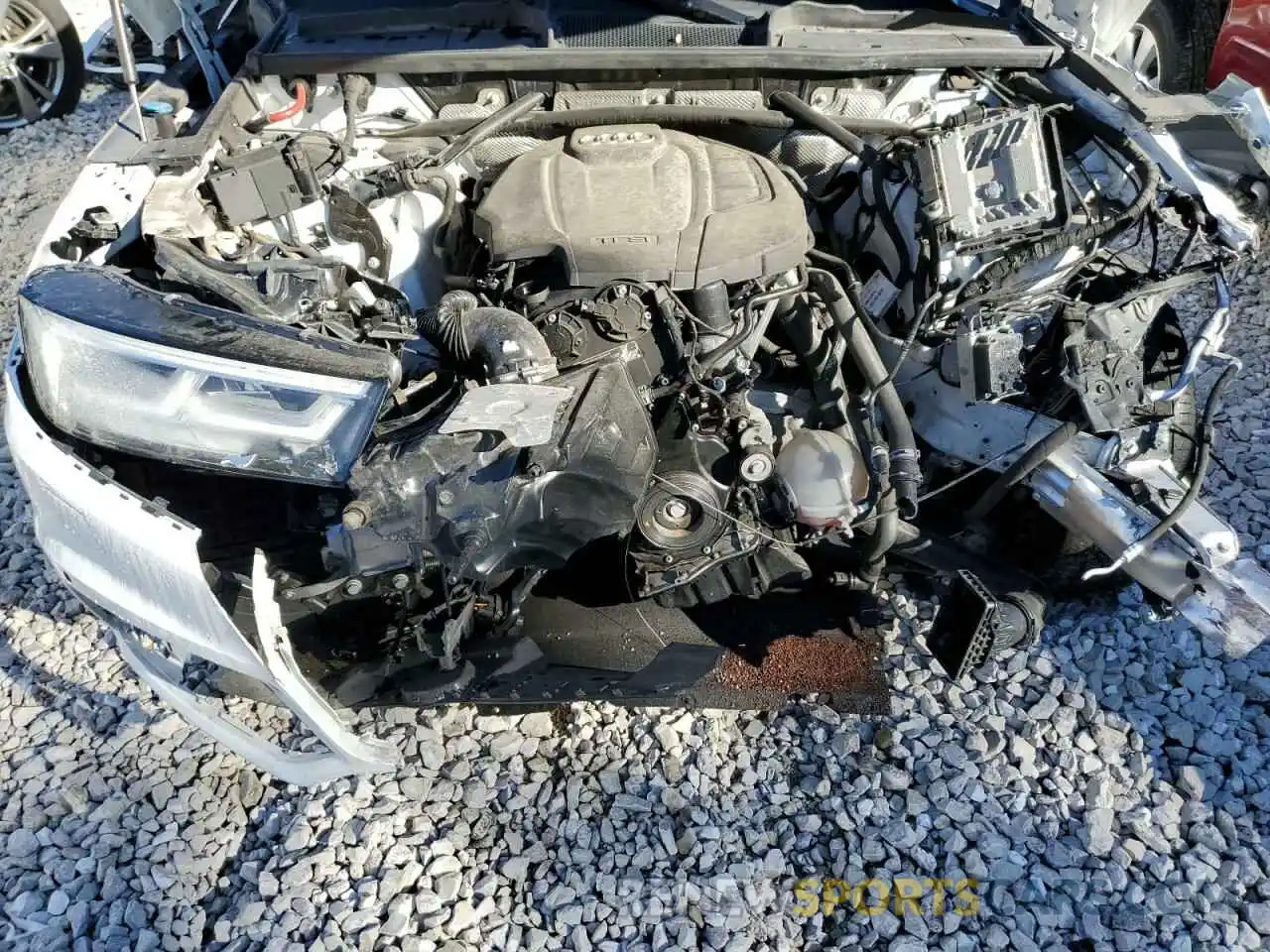 7 Photograph of a damaged car WA1BNAFY9K2043590 AUDI Q5 2019