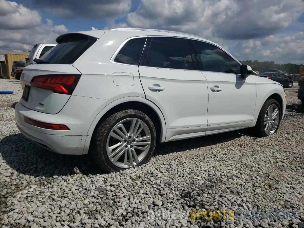 3 Photograph of a damaged car WA1BNAFY9K2052774 AUDI Q5 2019
