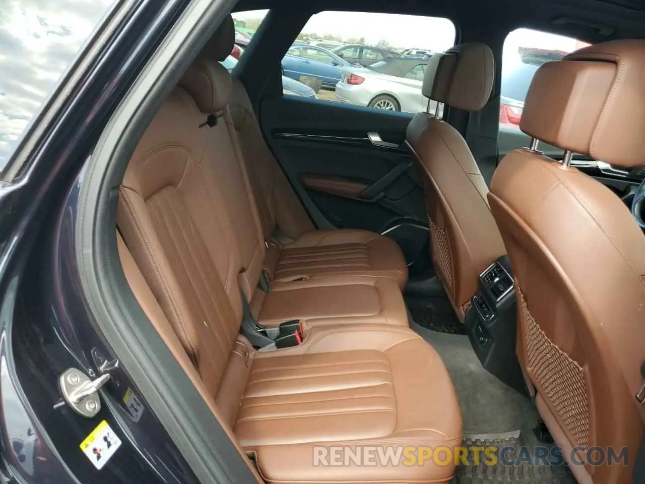 11 Photograph of a damaged car WA1BNAFY9K2079716 AUDI Q5 2019
