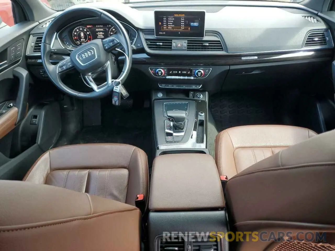 8 Photograph of a damaged car WA1BNAFY9K2079716 AUDI Q5 2019