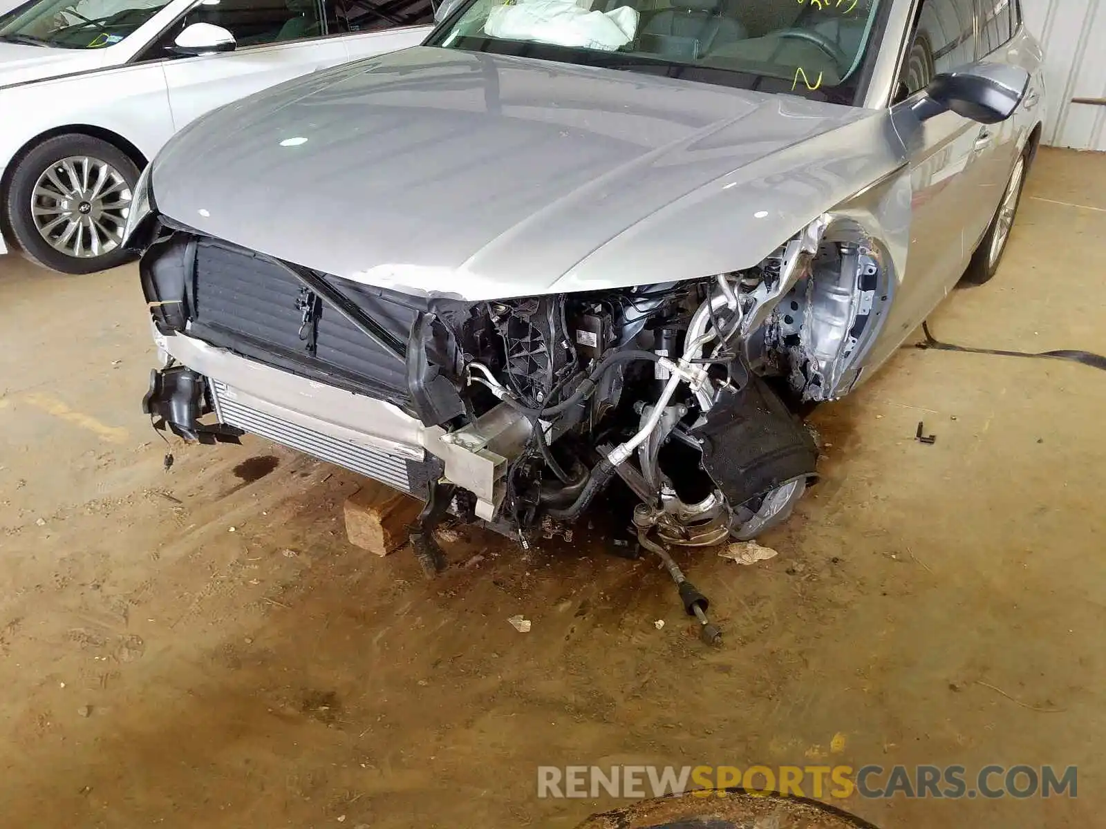 9 Photograph of a damaged car WA1BNAFY9K2097620 AUDI Q5 2019