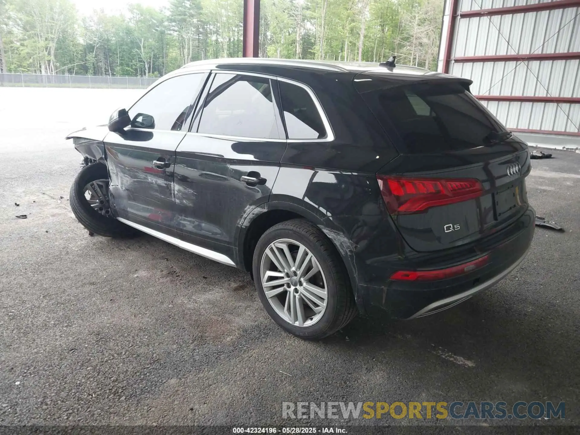 3 Photograph of a damaged car WA1BNAFY9K2133015 AUDI Q5 2019