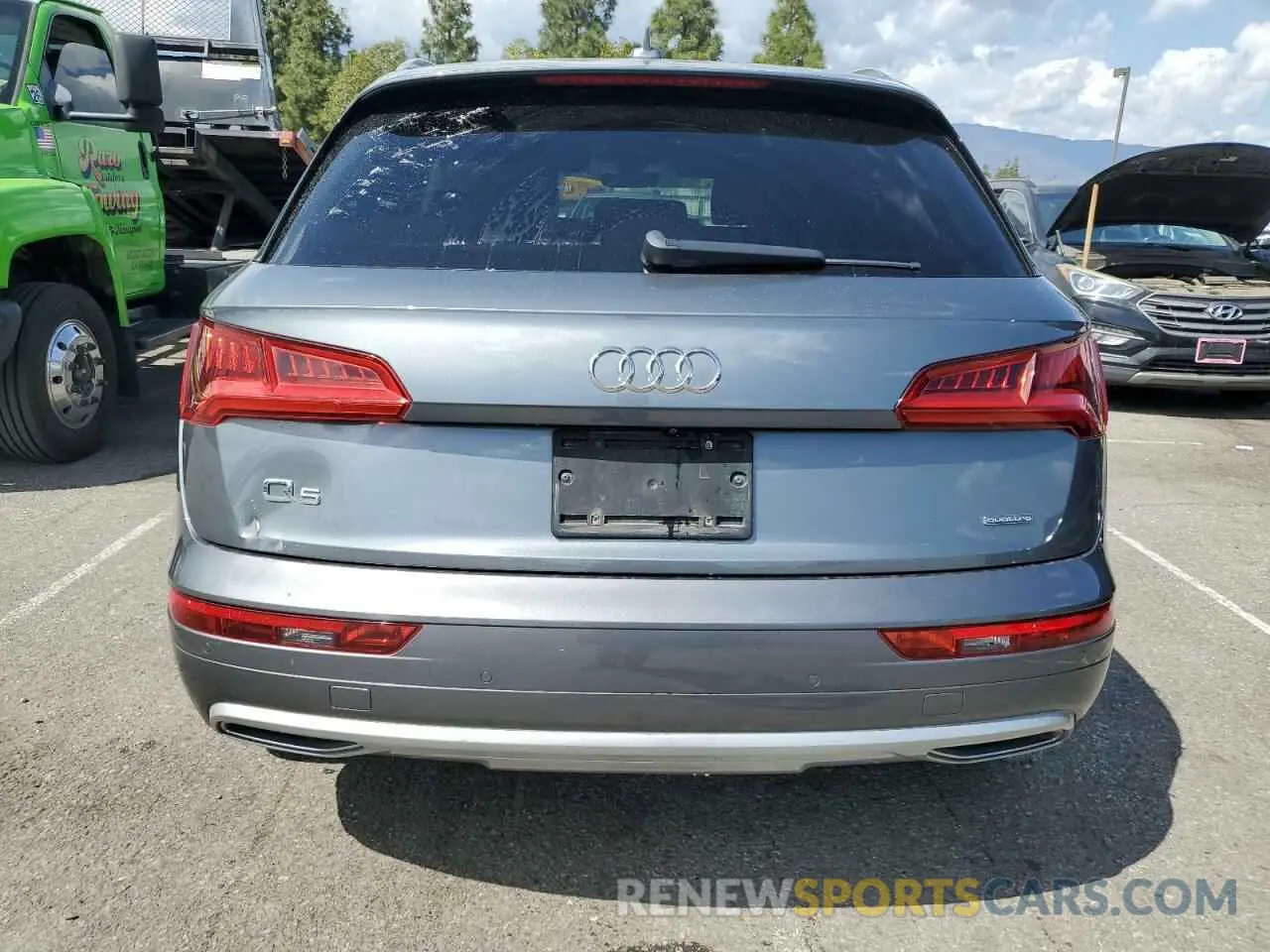 6 Photograph of a damaged car WA1BNAFYXK2018181 AUDI Q5 2019