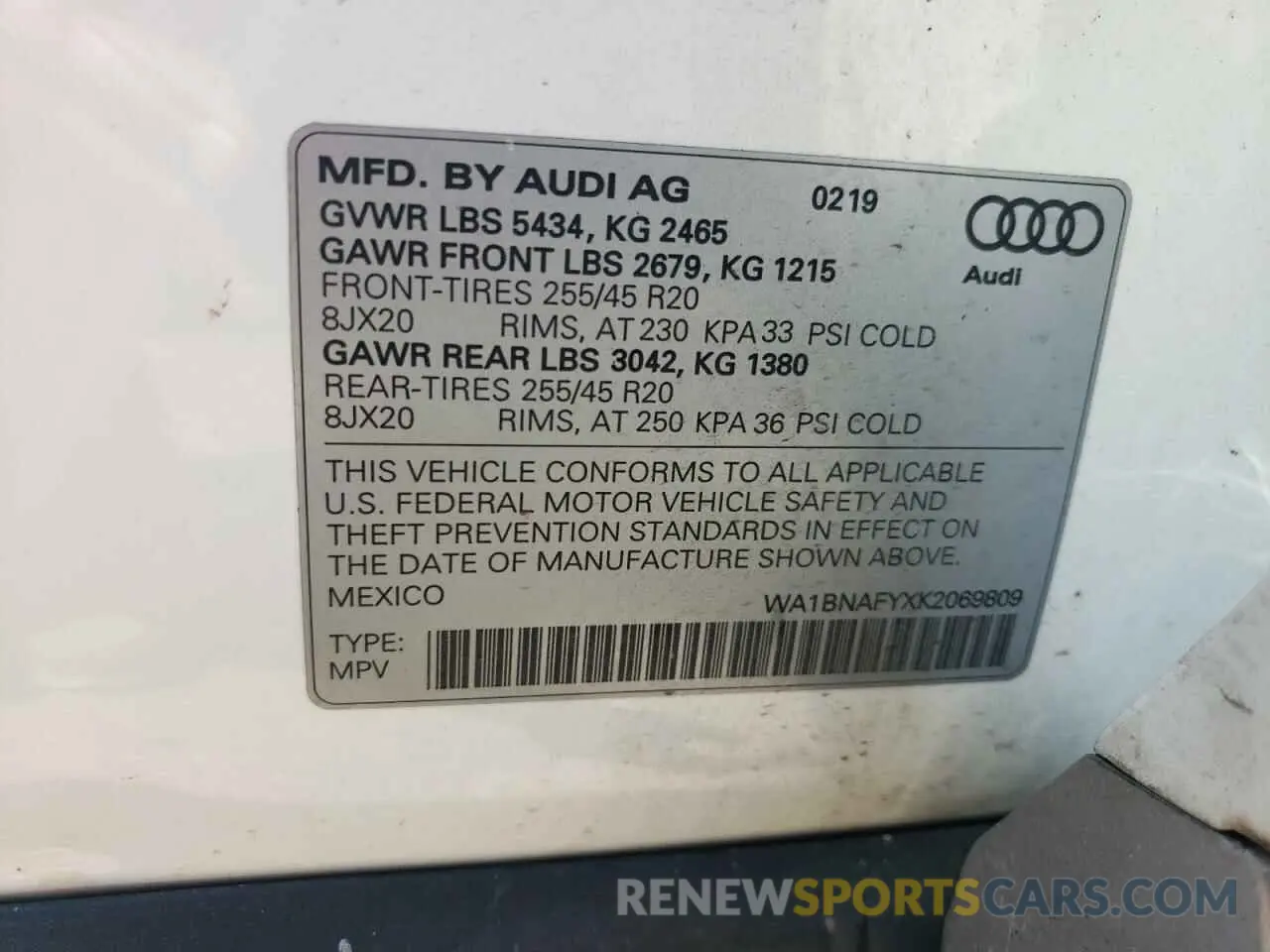 13 Photograph of a damaged car WA1BNAFYXK2069809 AUDI Q5 2019