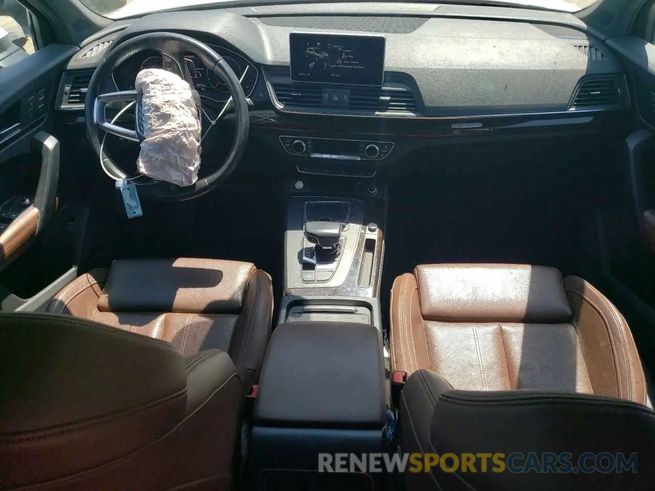 8 Photograph of a damaged car WA1BNAFYXK2069809 AUDI Q5 2019