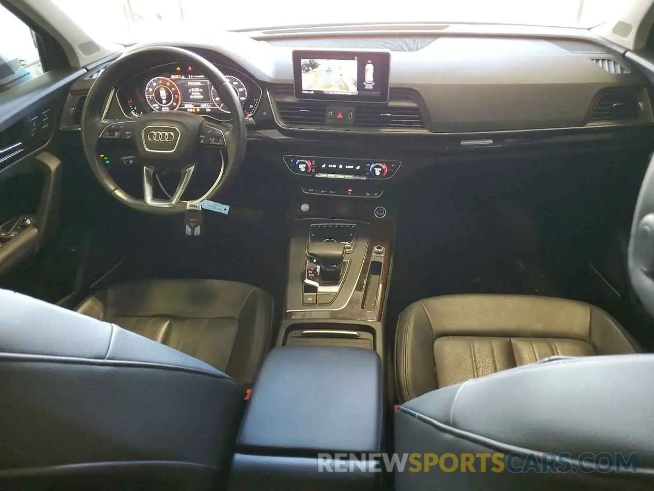 8 Photograph of a damaged car WA1BNAFYXK2084374 AUDI Q5 2019