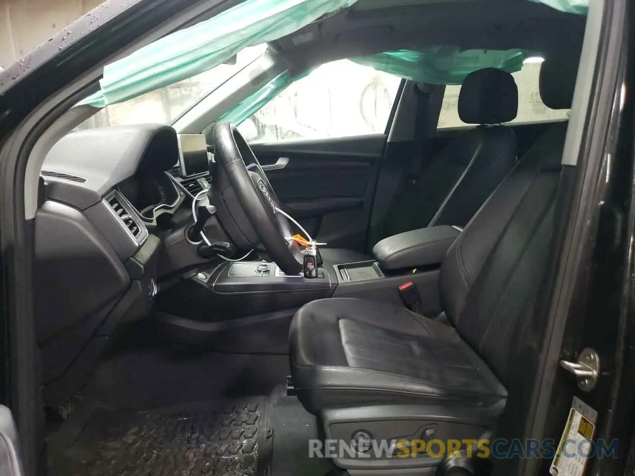7 Photograph of a damaged car WA1BNAFYXK2132195 AUDI Q5 2019