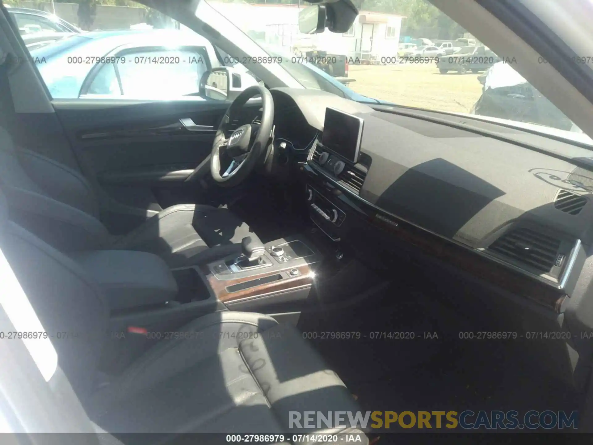 5 Photograph of a damaged car WA1BNAFYXK2143147 AUDI Q5 2019