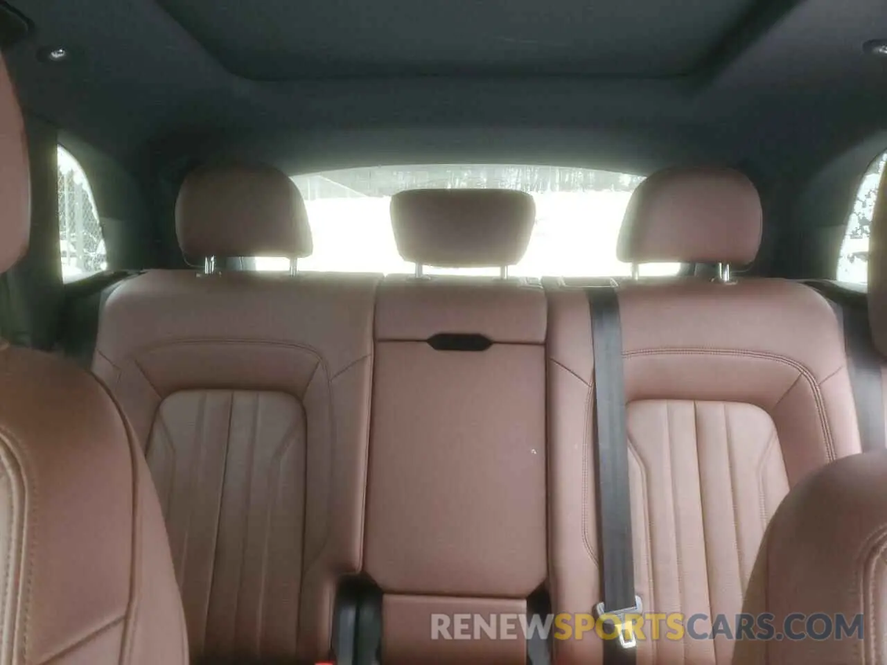 10 Photograph of a damaged car WA1CNAFY0K2027329 AUDI Q5 2019