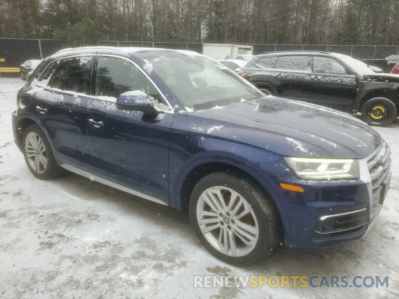 4 Photograph of a damaged car WA1CNAFY0K2027329 AUDI Q5 2019