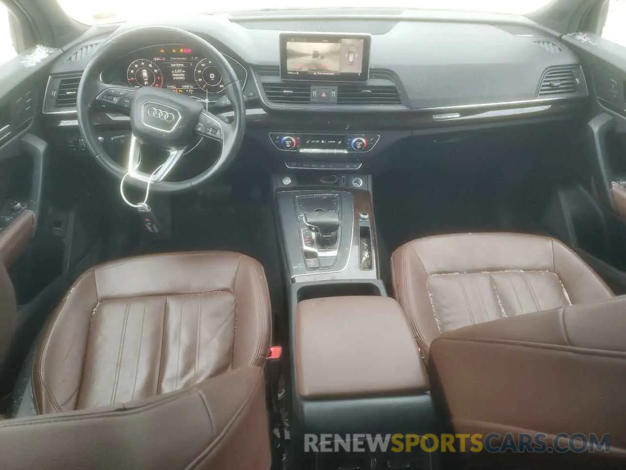 8 Photograph of a damaged car WA1CNAFY0K2027329 AUDI Q5 2019